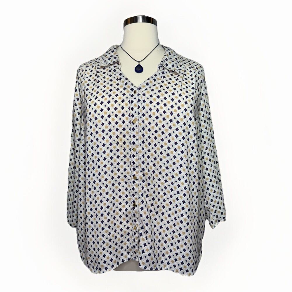 Dressbarn Blouse Women’s Size 3X Button Front Top Beige Blue & Gold Geometric
